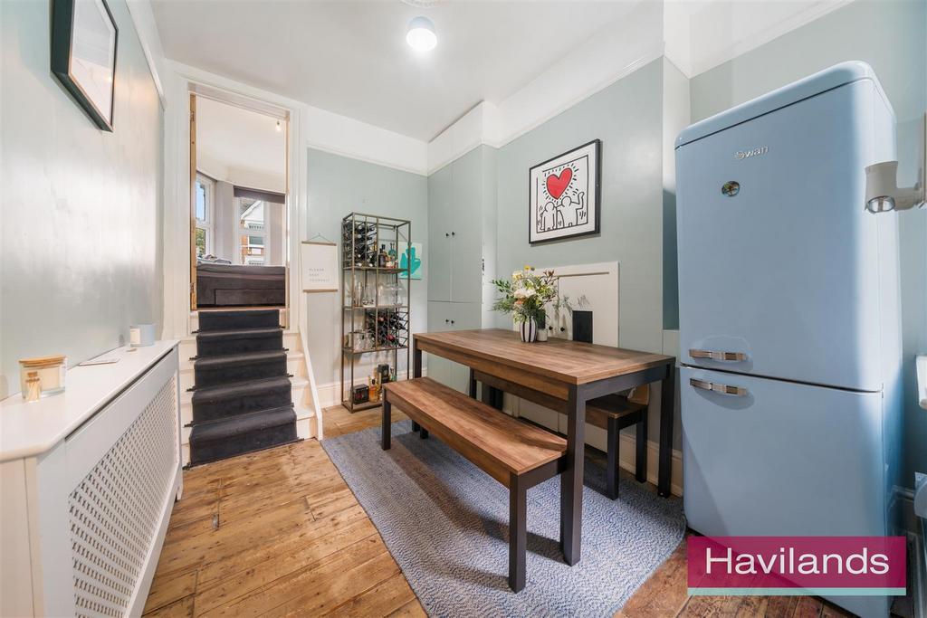 Palmerston Crescent-8.jpg