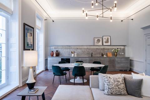 1 bedroom apartment for sale, Devonshire Place, London, W1G