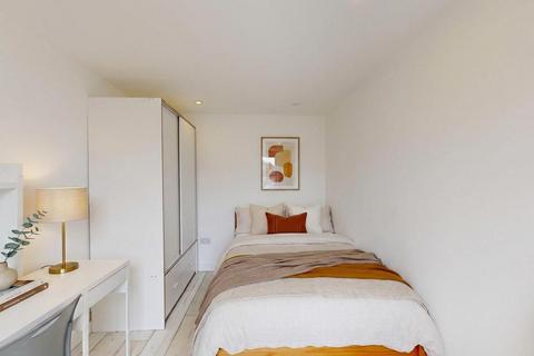 5 bedroom house to rent, St. Ives Road, Manchester M14