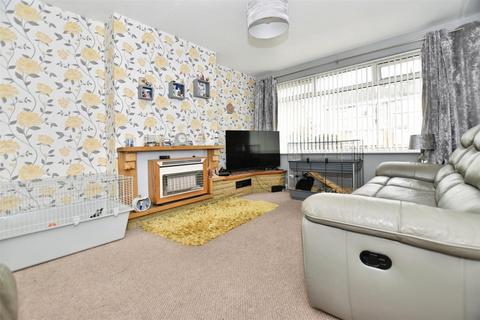 3 bedroom semi-detached house for sale, Roslyn Crescent, Hedon HU12