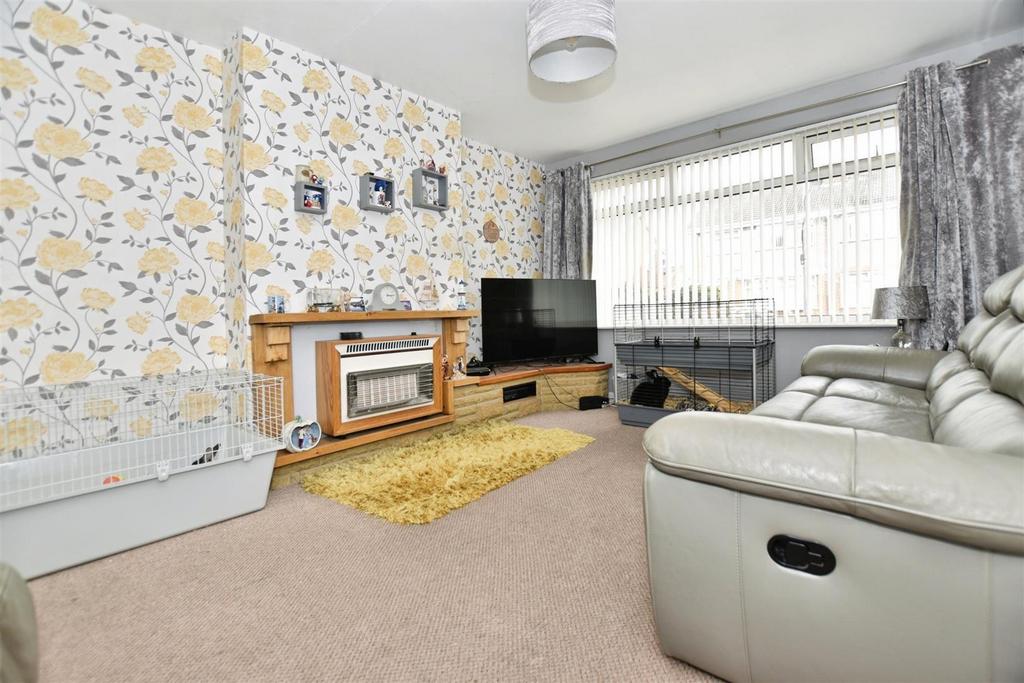 1ebc2582-living 20room.JPG