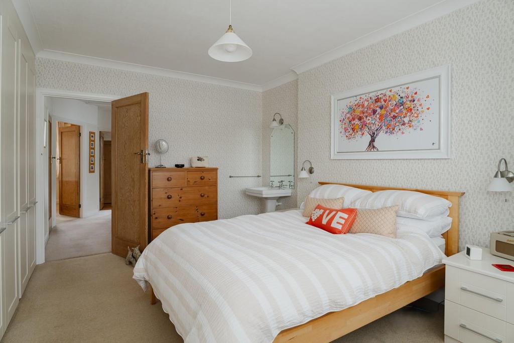 Property Portals 21 - Edit.jpg