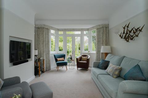 undefined, Loraine Gardens, Ashtead KT21