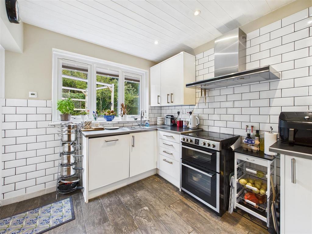 CAM05476 G0-PR0074-STILL016.jpg