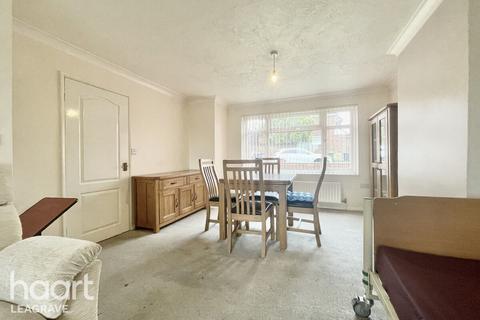 3 bedroom semi-detached house for sale, Rossfold Road, Luton