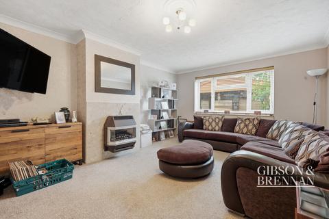 undefined, The Upway, Basildon, SS14
