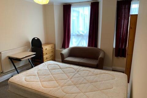 undefined, 54 North Road East, Flat 1