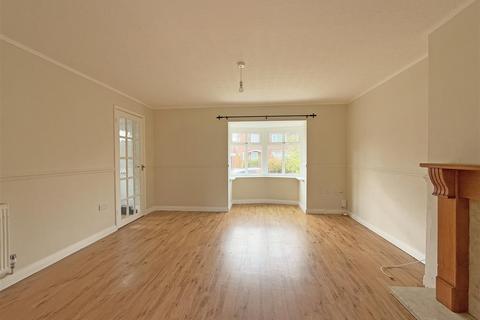 3 bedroom semi-detached house for sale, York Road, Shrewsbury
