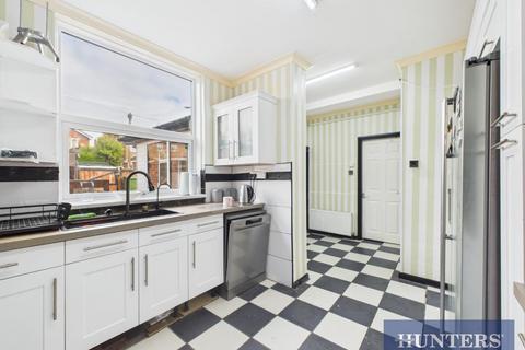 4 bedroom semi-detached house for sale, South Back Lane, Bridlington