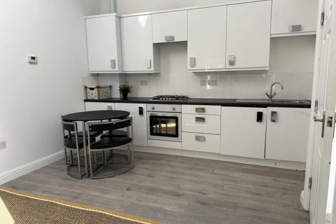 undefined, Didsbury M20