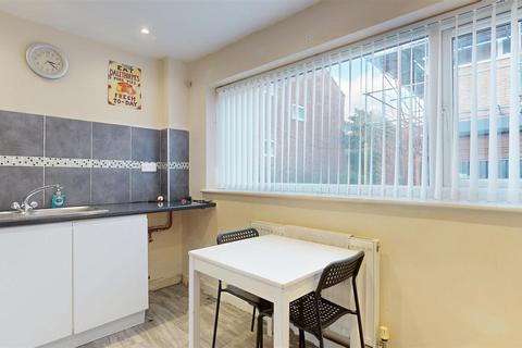 1 bedroom bungalow for sale, High Trees, Eaglestone MK6