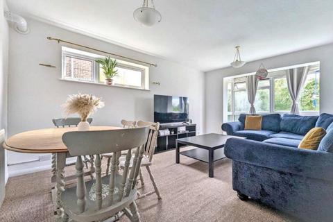 26 Cadogan Close, Beckenham, BR3 5XY