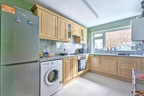 26 Cadogan Close, Beckenham, BR3 5XY