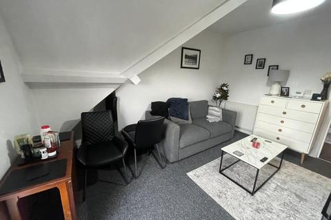 7 Napier Terrace, Flat 3