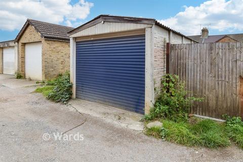 2 bedroom terraced house for sale, Bower Street, Maidstone, Kent