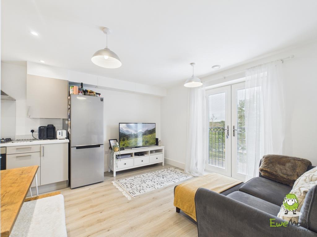 Ewe Move Estate Agents Basingstoke - Coliseum Court