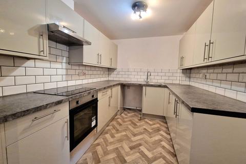 2 bedroom flat to rent, Firedrake Croft, Stoke, Coventry, CV1
