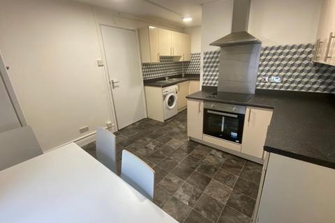 undefined, London Road,L3 5LN