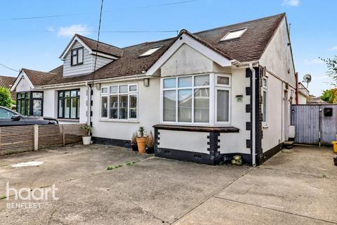 4 bedroom semi-detached bungalow for sale, The Avenue, Benfleet