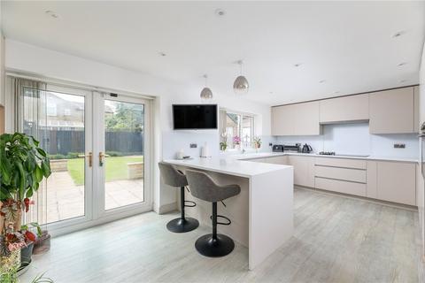 6 bedroom detached house for sale, Old Apple Tree Lane, Allerton, Bradford, West Yorkshire, BD15