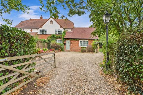 4 bedroom semi-detached house for sale, Dunton Lane, Bedfordshire SG18