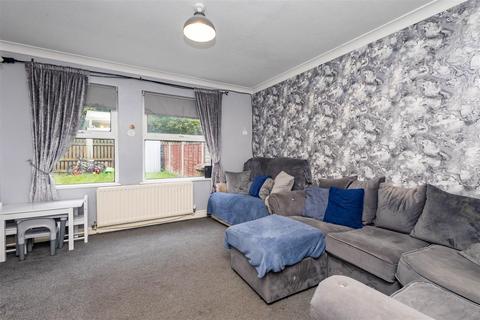undefined, Alder Close, Leyland