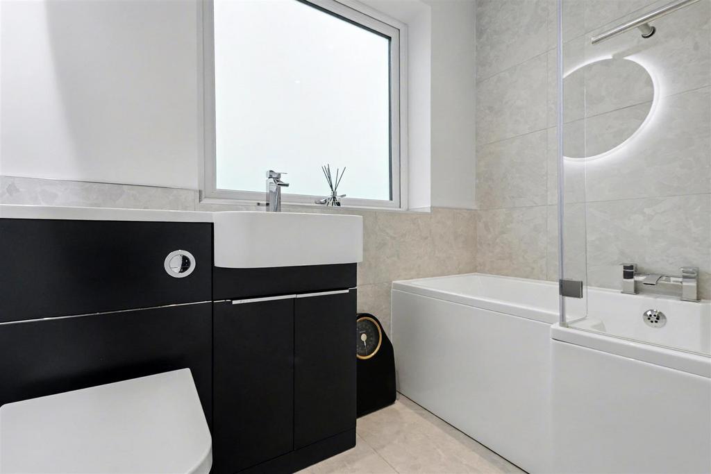 Family bathroom