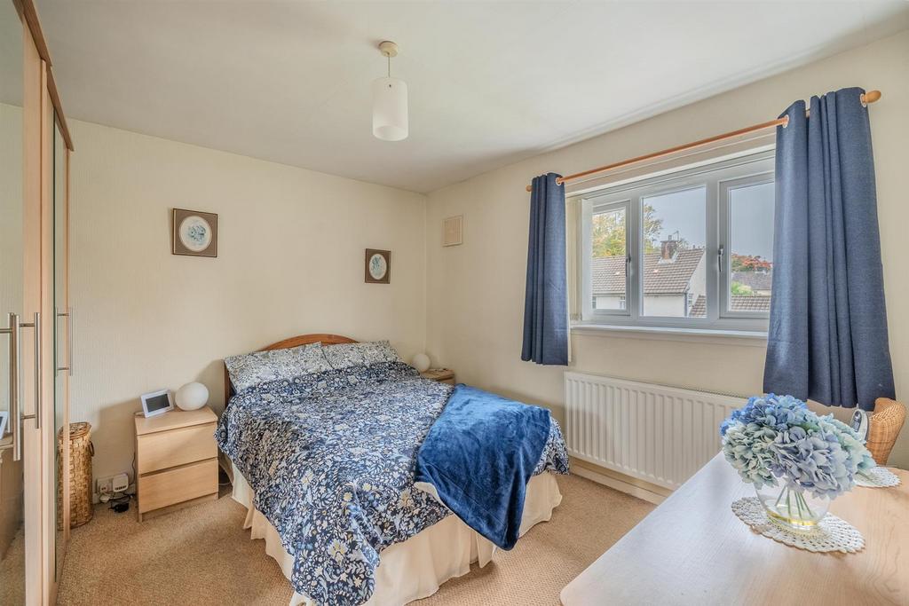 2 Tynewydd North Close-1.jpg