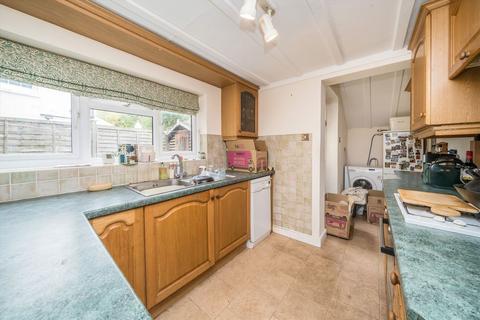 2 bedroom semi-detached house for sale, Beaconsfield Road, Surbiton KT5