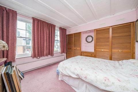 2 bedroom semi-detached house for sale, Beaconsfield Road, Surbiton KT5