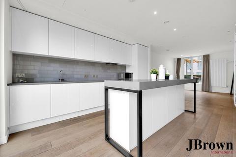 undefined, Admiralty Avenue, London, E16