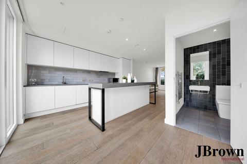 undefined, Admiralty Avenue, London, E16