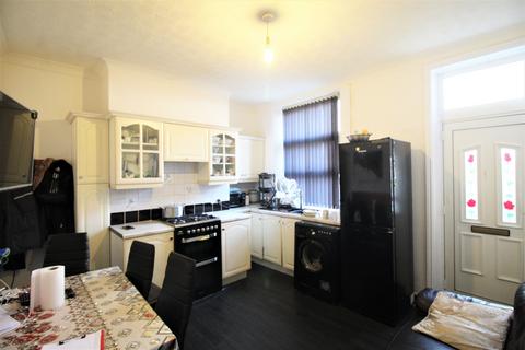2 bedroom terraced house for sale, Kelverlow Street, Oldham OL4