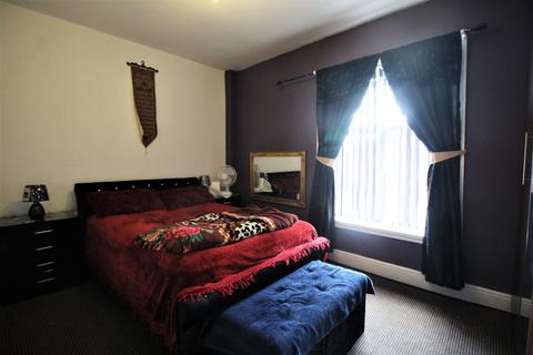 2 bedroom terraced house for sale, Kelverlow Street, Oldham OL4