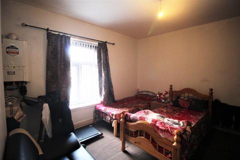 2 bedroom terraced house for sale, Kelverlow Street, Oldham OL4
