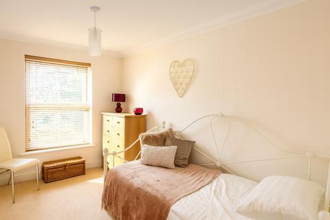 undefined, Great Eastern Court