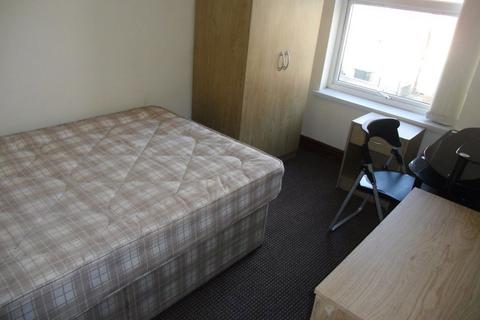 4 bedroom house to rent, 268 Hubert Road, B29 6EP