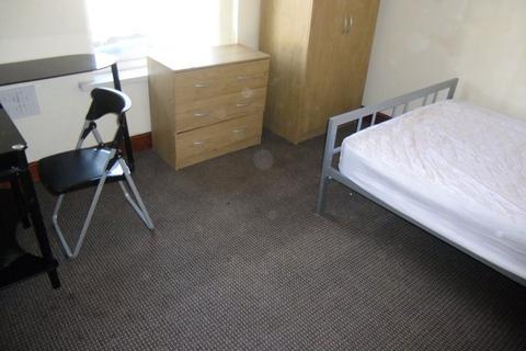 4 bedroom house to rent, 268 Hubert Road, B29 6EP