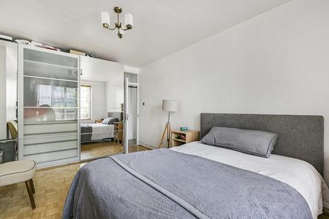1 bedroom flat for sale, St Ivian Court, Colney Hatch Lane, Muswell Hill, London N10 1EL