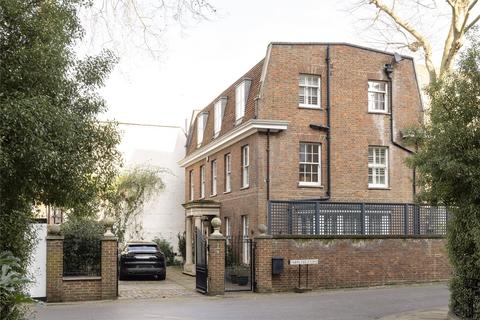 undefined, Caroline Close, London, W2