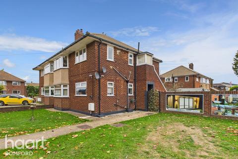 undefined, Lowlands Gardens, Romford, RM7 9NL