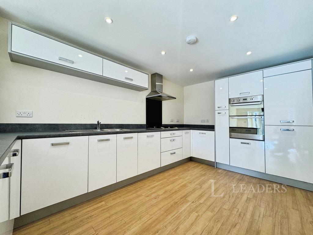 E2a4ba3c-kitchen 202