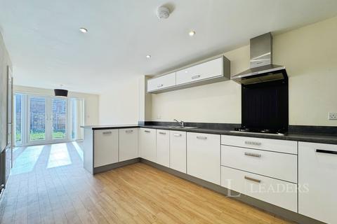 4 bedroom semi-detached house to rent, Willowcroft Way, Cringleford, NR4