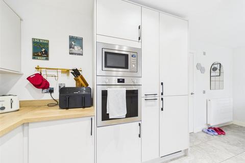 4 bedroom detached house for sale, Mercer Street, Perth PH1