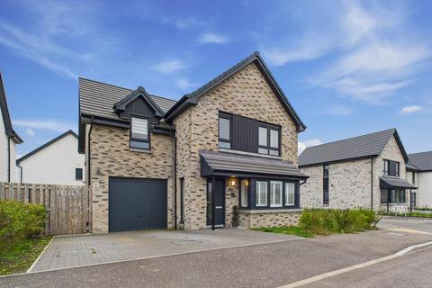 4 bedroom detached house for sale, Mercer Street, Perth PH1