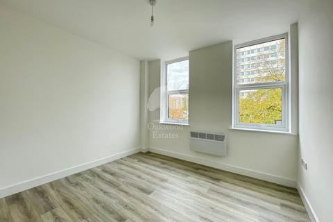2 bedroom apartment to rent, The Grove, Slough SL1