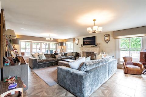 5 bedroom detached house for sale, Weald Park Way, South Weald, Brentwood, Essex, CM14