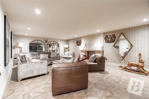 5 bedroom detached house for sale, Weald Park Way, South Weald, Brentwood, Essex, CM14