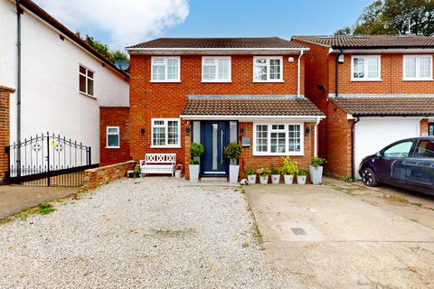 4 bedroom detached house for sale, Ruislip, Greater London HA4