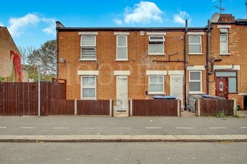 undefined, Essex Road, London, NW10